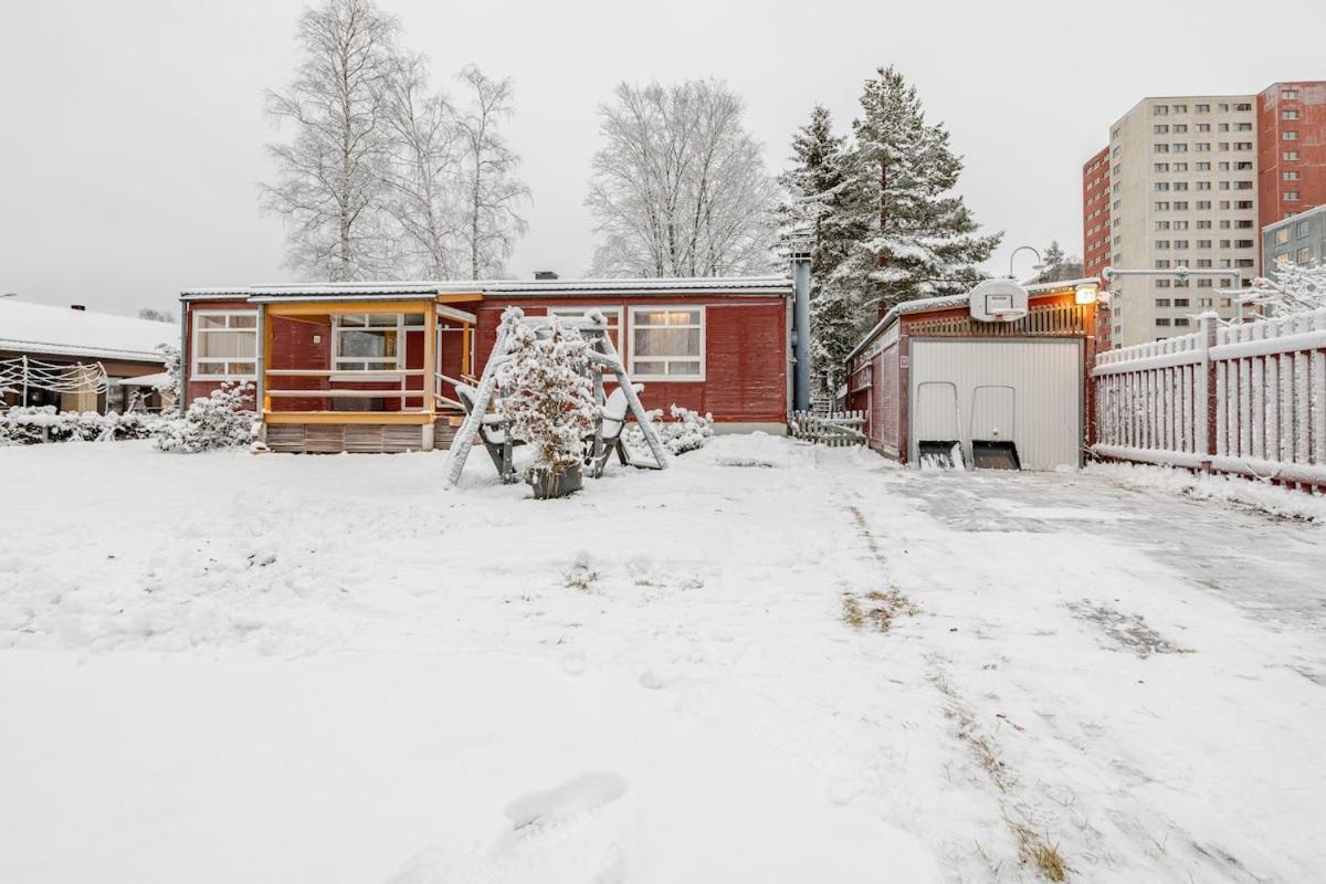Bungalow House Flat In Rekola 33M2 Vanda Exteriör bild