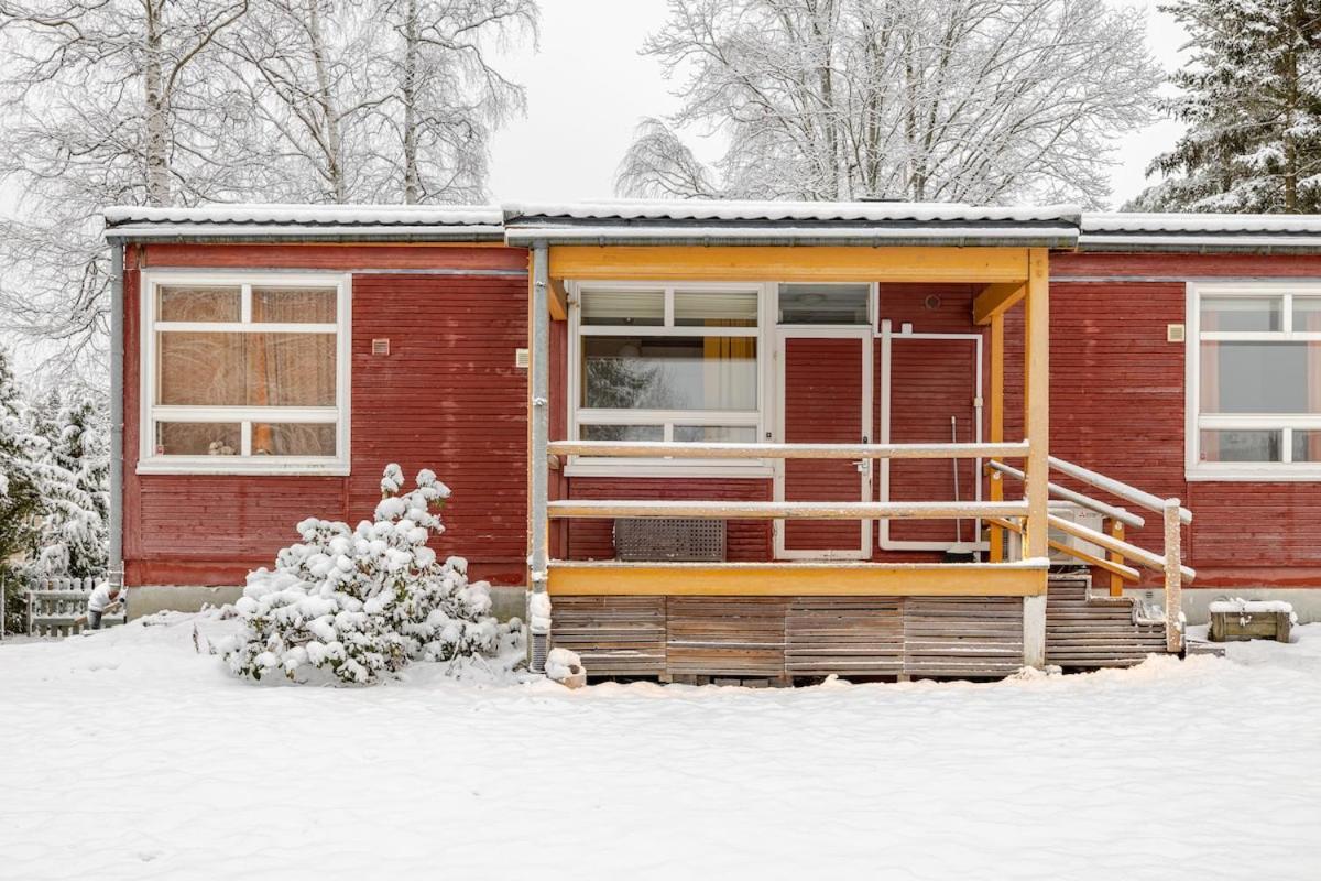 Bungalow House Flat In Rekola 33M2 Vanda Exteriör bild